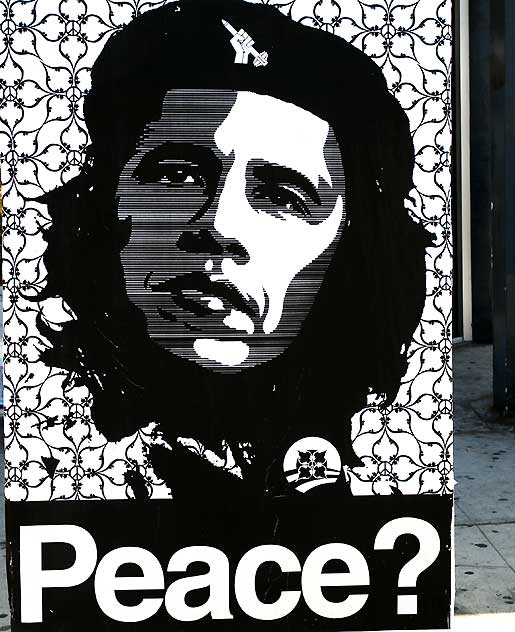 Free Humanity graphic on Melrose Avenue - Obama the warmonger as Che Guevara