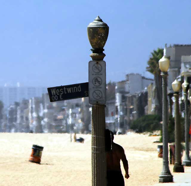 Ocean Front Walk, Marina Peninsula, Marina Del Rey, Los Angeles