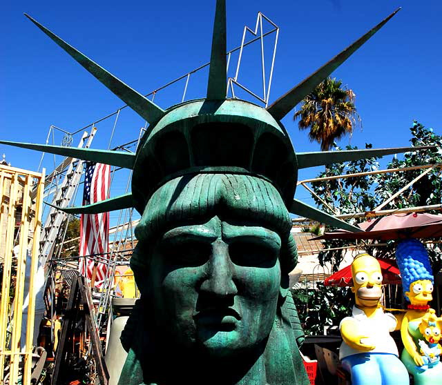Statue of Liberty - display yard at Nick Metropolis - La Brea and First, Los Angeles