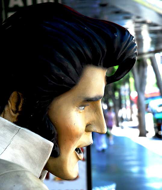 Fiberglass Elvis, Hollywood Boulevard 