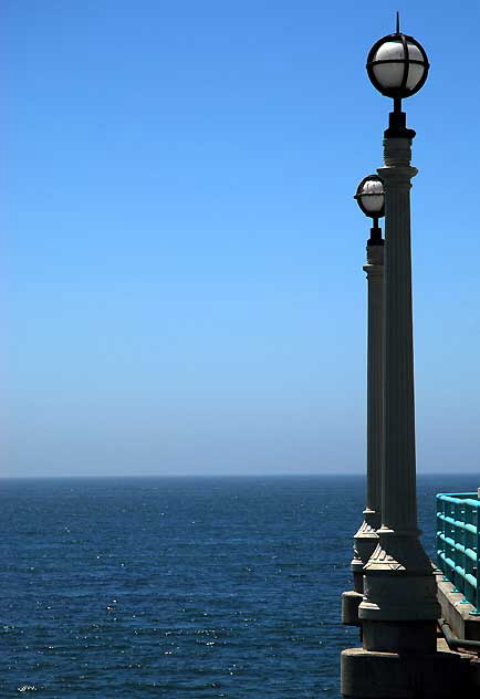 Manhattan Beach Pier, Tuesday, August 24, 2010