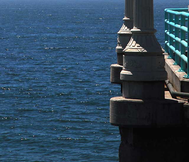 Manhattan Beach Pier, Tuesday, August 24, 2010