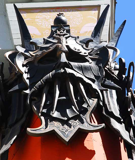 Mask at Grauman's Chinese Theater, Hollywood Boulevard