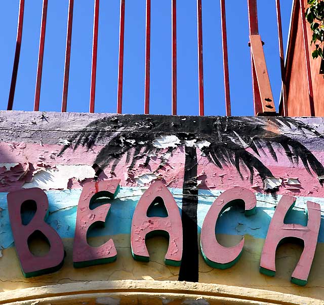 The corner of Washington Boulevard and Pacific Avenue in Venice Beach