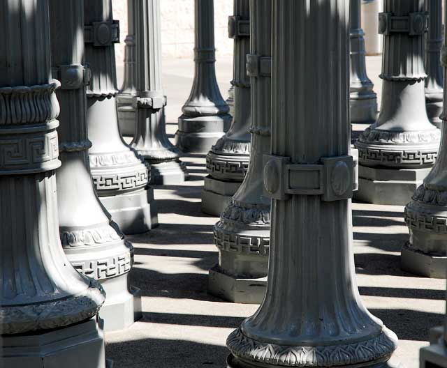 Urban Light - Chris Burden, 2008 - South Piazza, Los Angeles County Museum of Art, 5905 Wilshire Boulevard