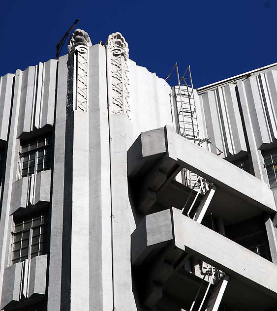 Wilshire Theater, 8440 Wilshire Boulevard, S. Charles Lee, 1930