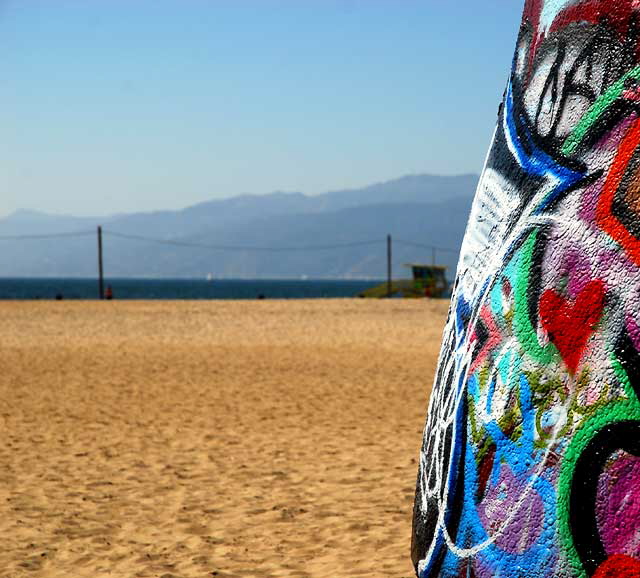 Heart - Graffiti Wall at Venice Beach