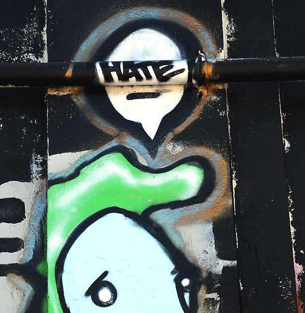 Graffiti Hate 