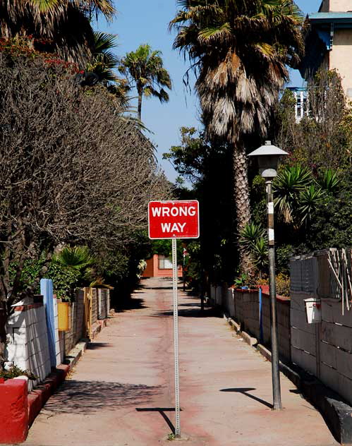 Breeze Avenue in Venice Beach