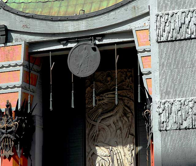 Grauman's Chinese Theater, Hollywood Boulevard