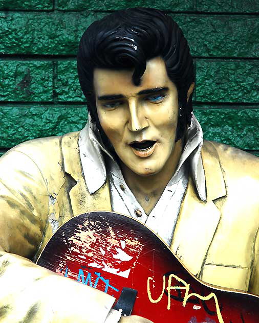 Fiberglass Elvis at Star Burgers on Hollywood Boulevard