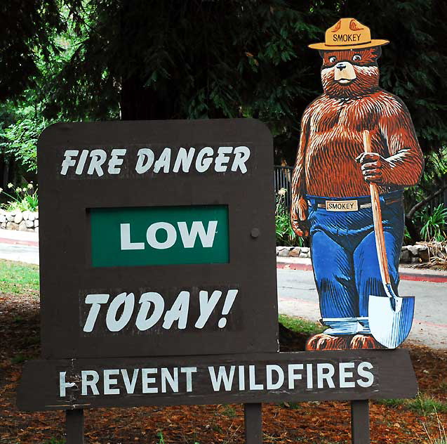Smokey the Bear, entrance to Griffith Park 