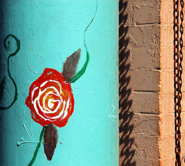 Painted column at the Cadillac Hotel in Venice Beach