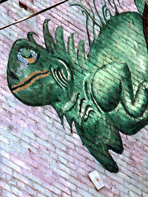 Lizard Wall, Sunset Boulevard near Sanborn