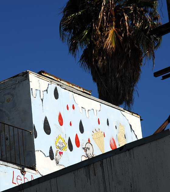 Roof Art - the abandoned Sunset Pacific Motel, 4301 Sunset Boulevard at Bates Avenue, photographed Tuesday, October 12, 2010