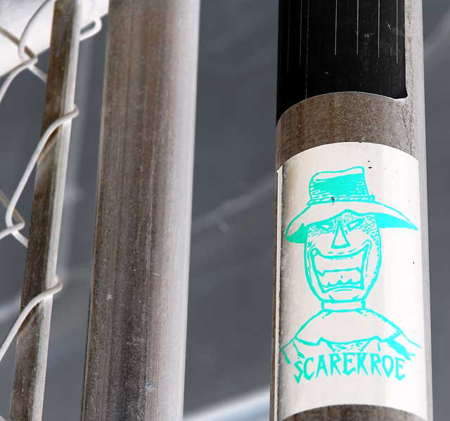 Scarekroe sticker