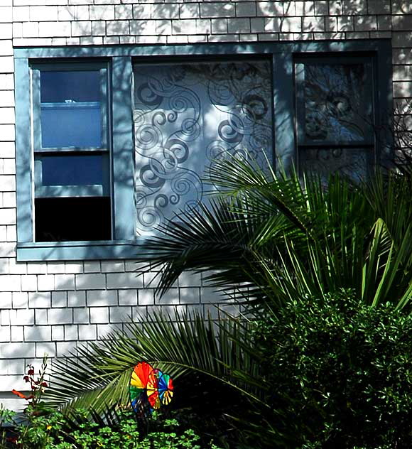 Courtyard, Pacific Terrace, Santa Monica