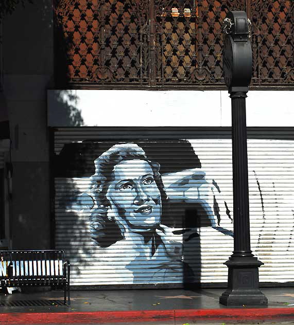 Kate Smith, Hollywood Boulevard