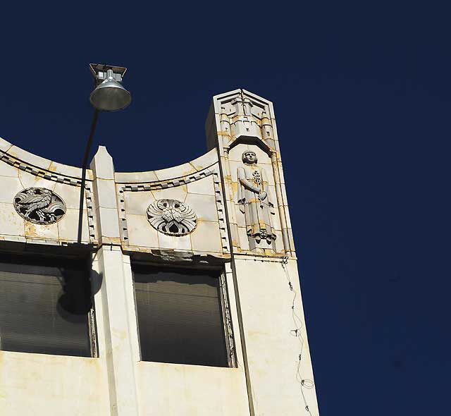 Hollywood First National Bank - 6777 Hollywood Boulevard, at Highland - 1927, Meyer and Holler