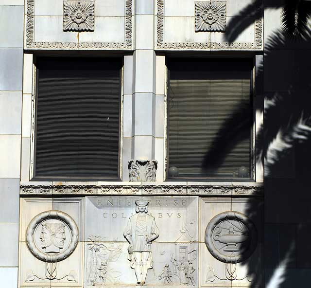 Hollywood First National Bank - 6777 Hollywood Boulevard, at Highland - 1927, Meyer and Holler