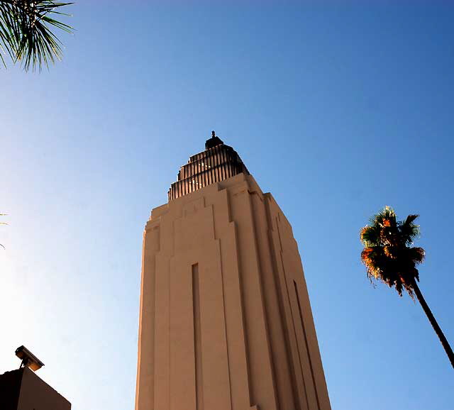 California Bank Branch, 1929, John and Donald B. Parkinson - 5620 Hollywood Boulevard at Gramercy Place in East Hollywood 