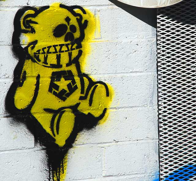 Yellow Bear Stencil, alley off Spaulding at Melrose Avenue