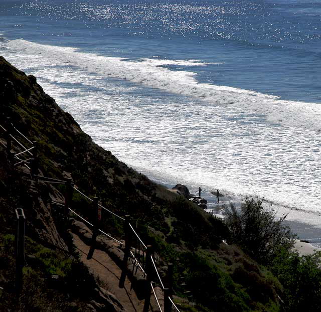 Beach at the bottom of the cliffs, where Leucadia Boulevard ends at Neptune Avenue, Leucadia/Encinitas