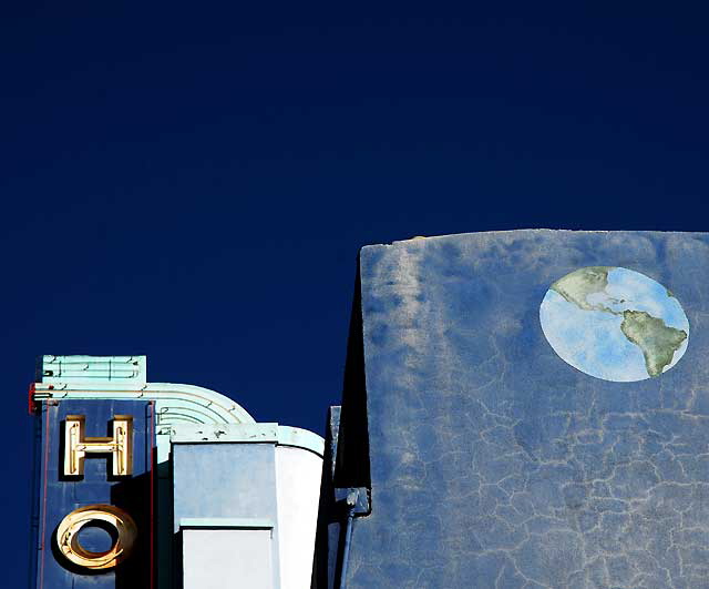 Earth Wall, Hollywood Boulevard