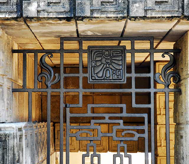 Frank Lloyd Wright's 1924 Ennis House, 2607 Glendower Avenue, Los Angeles (Los Feliz) - photographed Tuesday, January 4, 2011