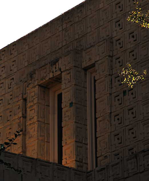 Frank Lloyd Wright's 1924 Ennis House, 2607 Glendower Avenue, Los Angeles (Los Feliz) - photographed Tuesday, January 4, 2011