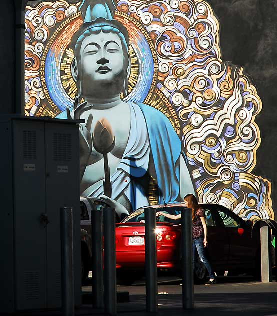 Mural work at Western Avenue at Marathon - El Mac and Retna - photographed Monday, January 17, 2011