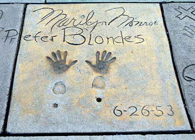 Footprints, courtyard of Grauman's Chinese Theater, Hollywood Boulevard