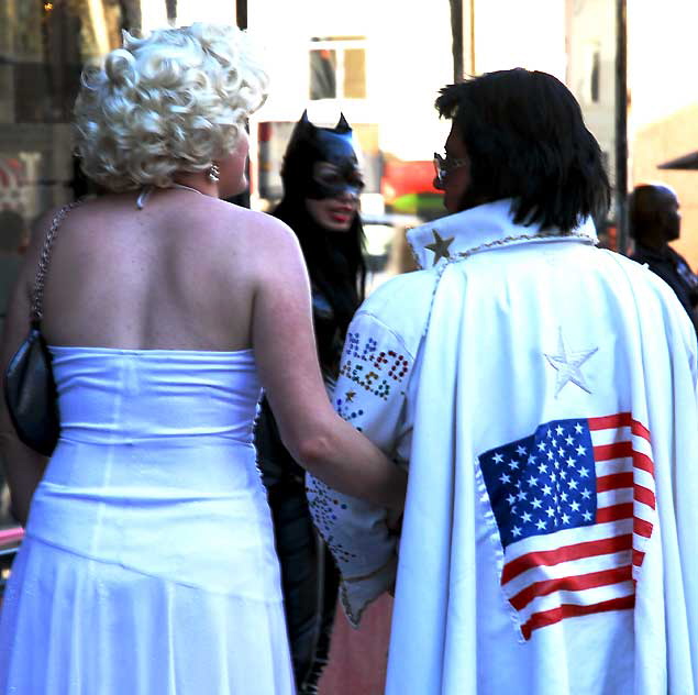 Marilyn Monroe and Elvis impersonators, Hollywood Boulevard