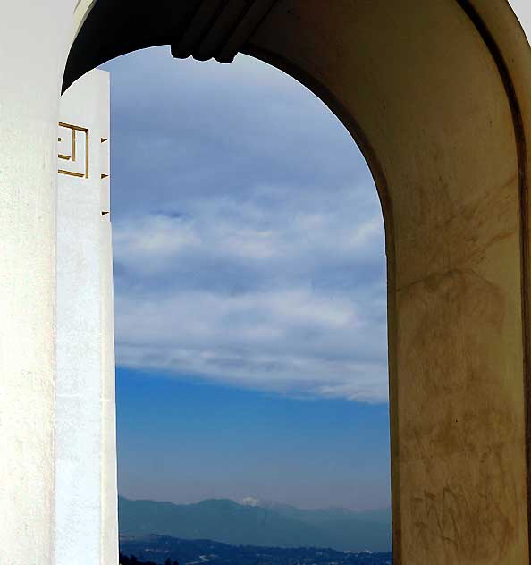 At the Griffith Park Observatory, Wednesday, January 26, 2011