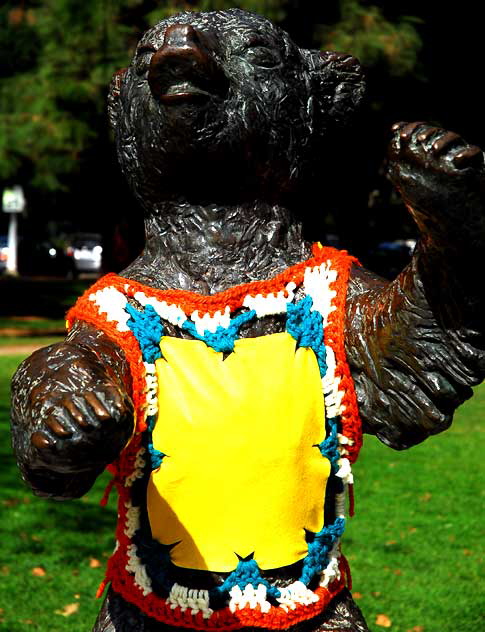 Bear statue at the entrance to Griffith Park, Wednesday, January 26, 2011  