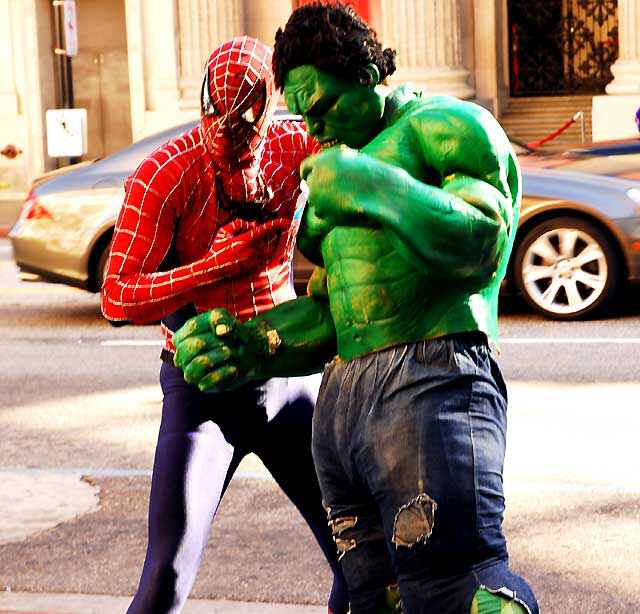 Spiderman and the Hulk, Hollywood Boulevard