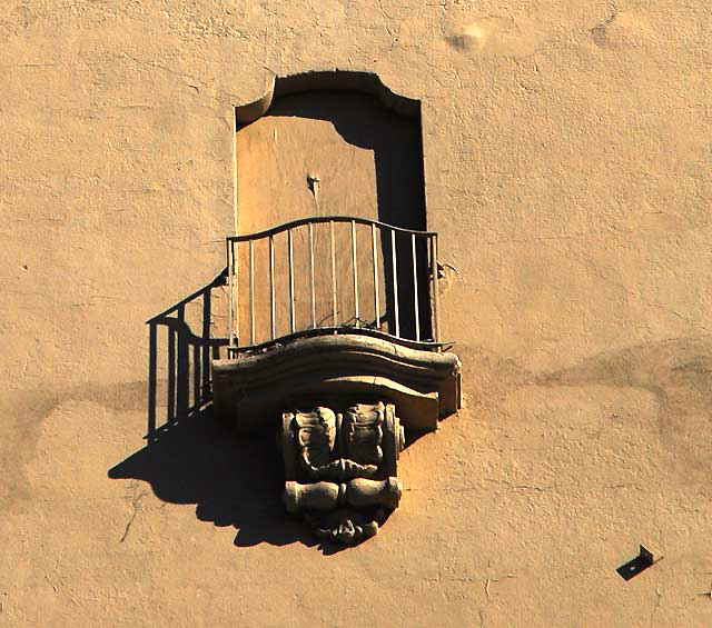 Old Balcony, Santa Monica Boulevard, Hollywood