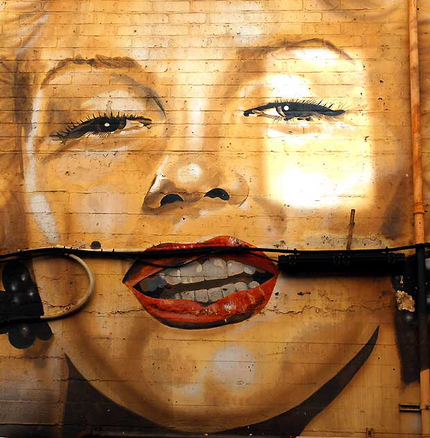 Marilyn Monroe mural, alley behind the Hollywood Wax Museum