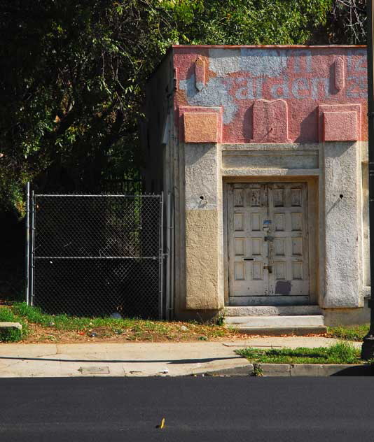 Pink Stucco, Sunset Boulevard east of Echo Park