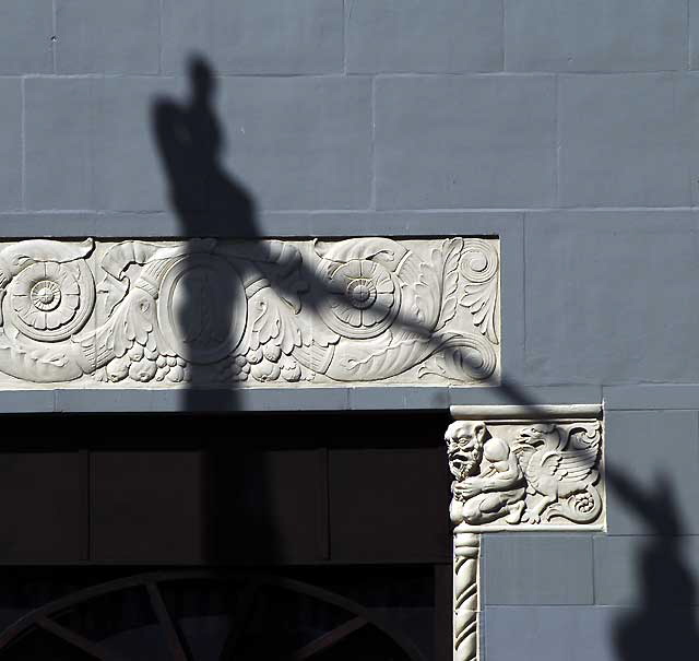 Detail, the Equitable Building ay Hollywood and Vine