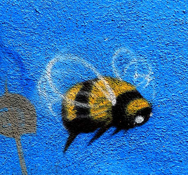 Mural Bee