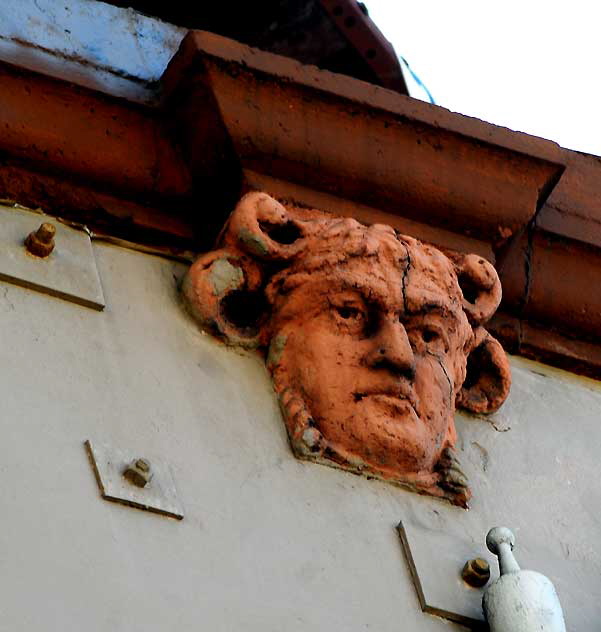 Spanish Colonial Revival building, southeast corner of Dunsmuir and Wilshire Boulevard