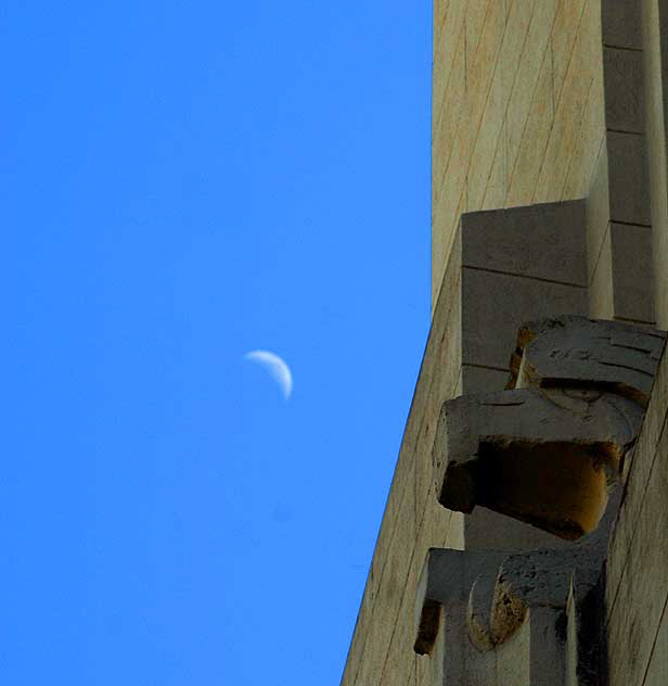 Wilshire Tower, 5500 Wilshire Boulevard - architect Gilbert Stanley Underwood, 1929