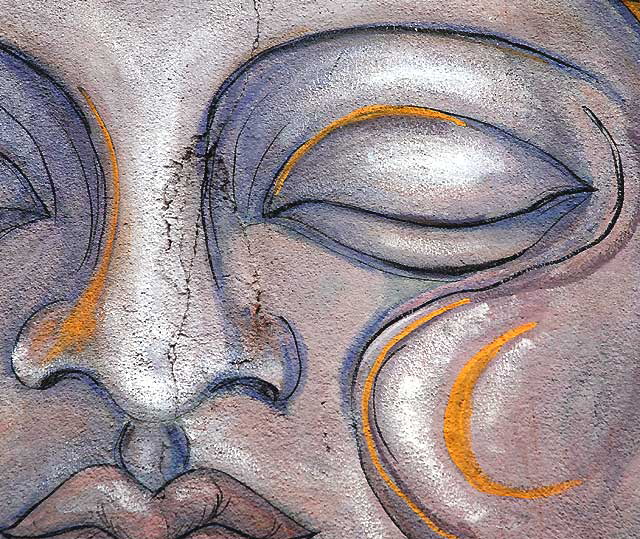 Stylized moon, detail of the 1991 mural by Annie Sperling, A Mural Dedicated to Peace ("Silver Lake Mi Amor") - Sunset Boulevard and Hyperion