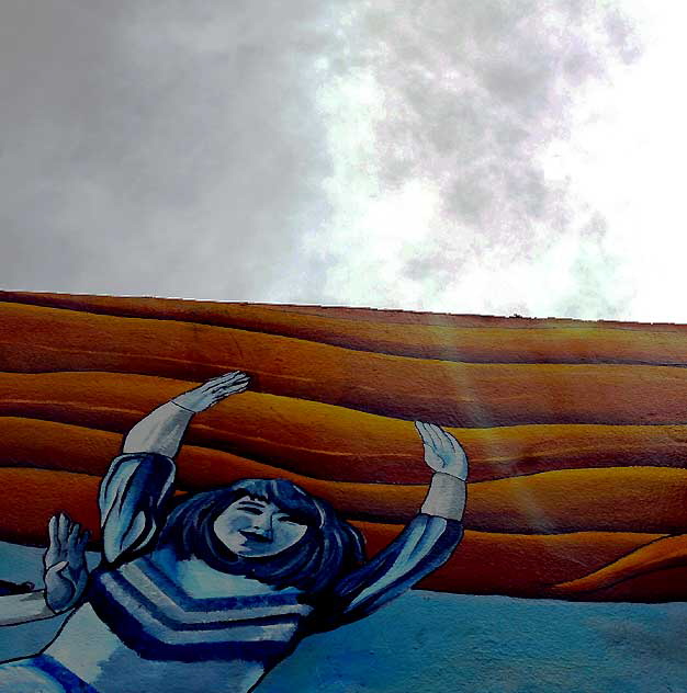 Detail of the 1991 mural by Annie Sperling, A Mural Dedicated to Peace ("Silver Lake Mi Amor") - Sunset Boulevard and Hyperion