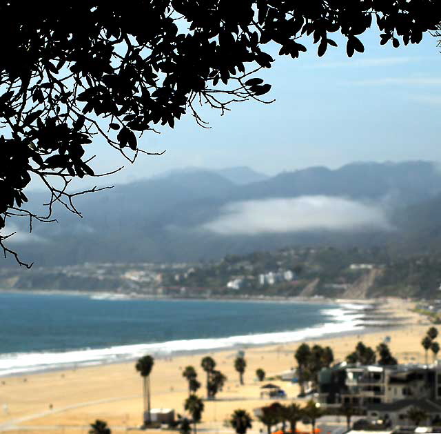 Pacific Coast Highway heading up into Malibu 