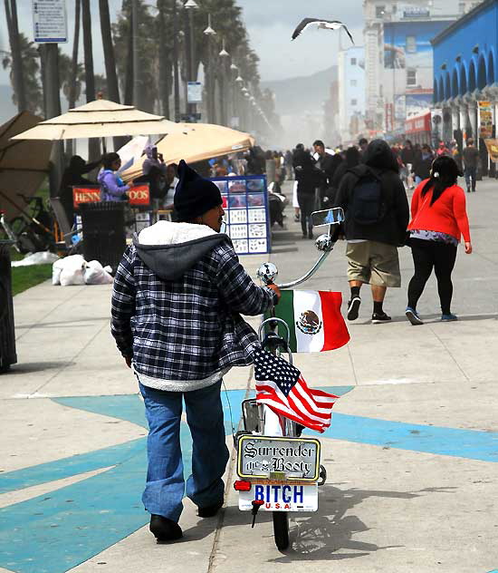 Venice Beach, Thursday, April 7, 2011