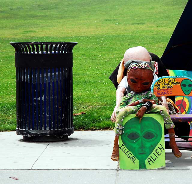 Venice Beach, Thursday, April 7, 2011