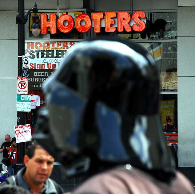 Darth Vader, Hollywood Boulevard, Tuesday, April 19, 2011