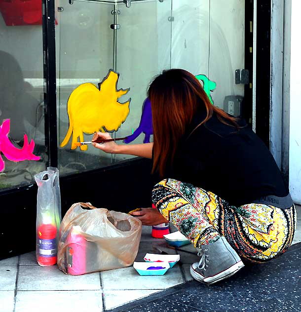 Painting Dinosaurs, Hollywood Boulevard